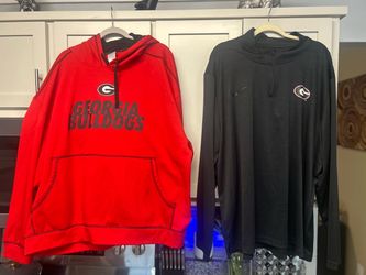 2 Georgia Bulldogs size 3XL sweatshirts
