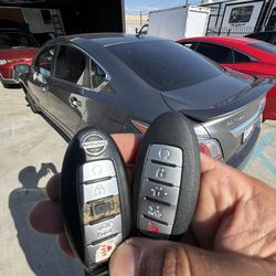 Keys With Remote 