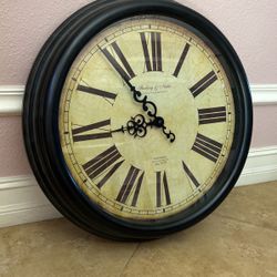 Old World 24 inch Wall Clock