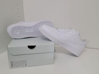Air forces size 13