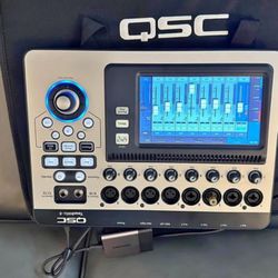 QSC-TouchMix-8