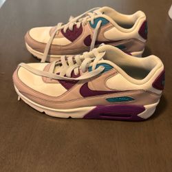 Nike Sneakers!! Worn Once!!