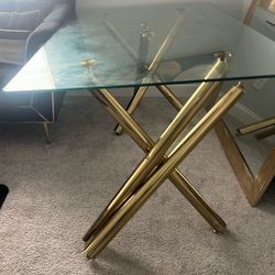 Dinning Table