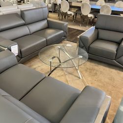 Glass Top Coffee Table And End Table w/Chrom Legs 