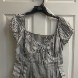 Brand New Stripe Black & White Woven Top Size XL Juniors