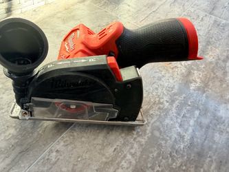 Milwaukee M12 FUEL 3-Inch Compact Cut Off Tool