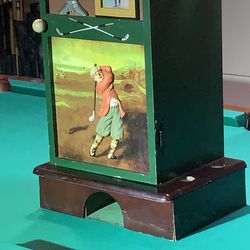 Putting caddy cabinet