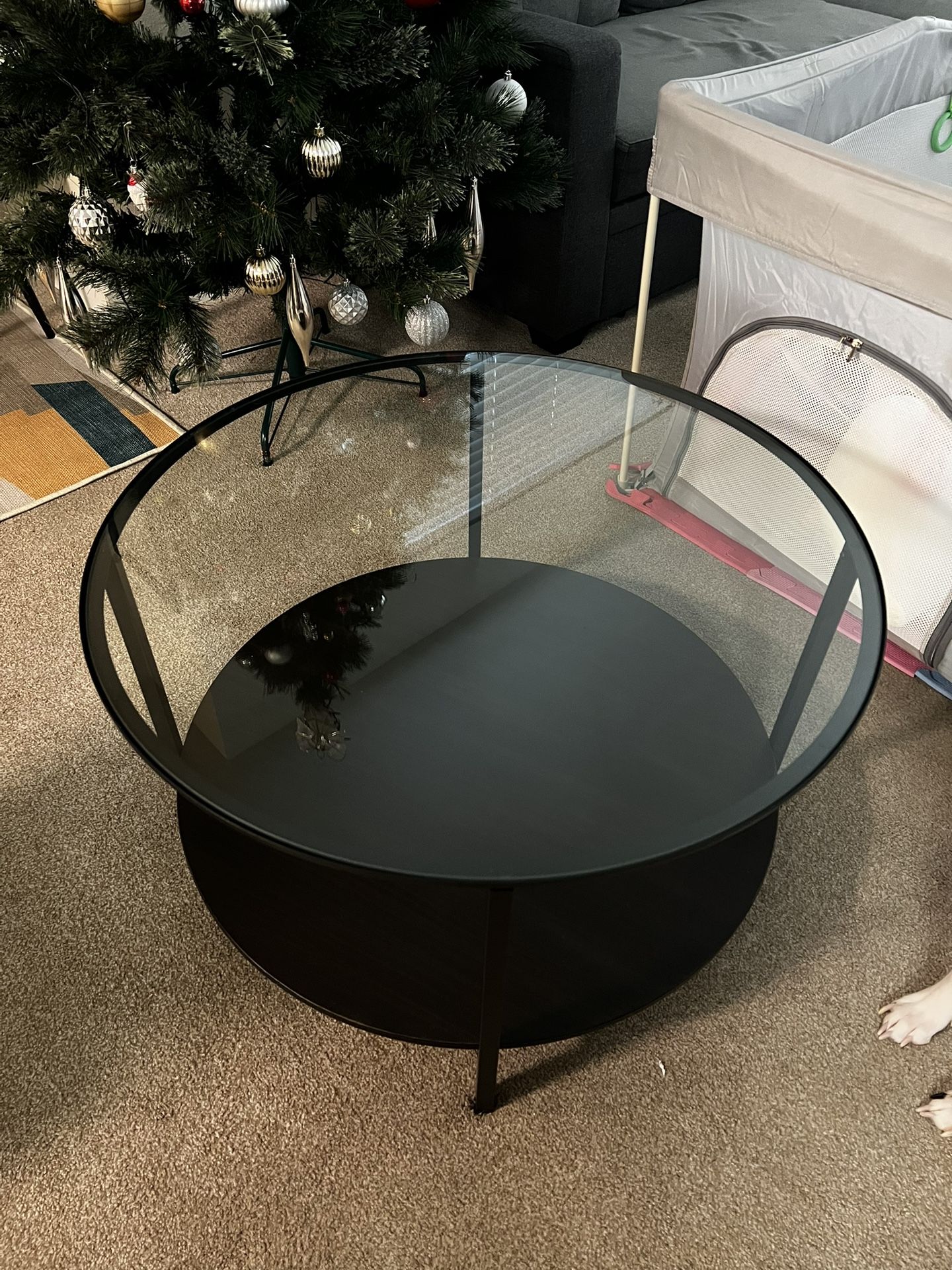 VITTSJÖ coffee table