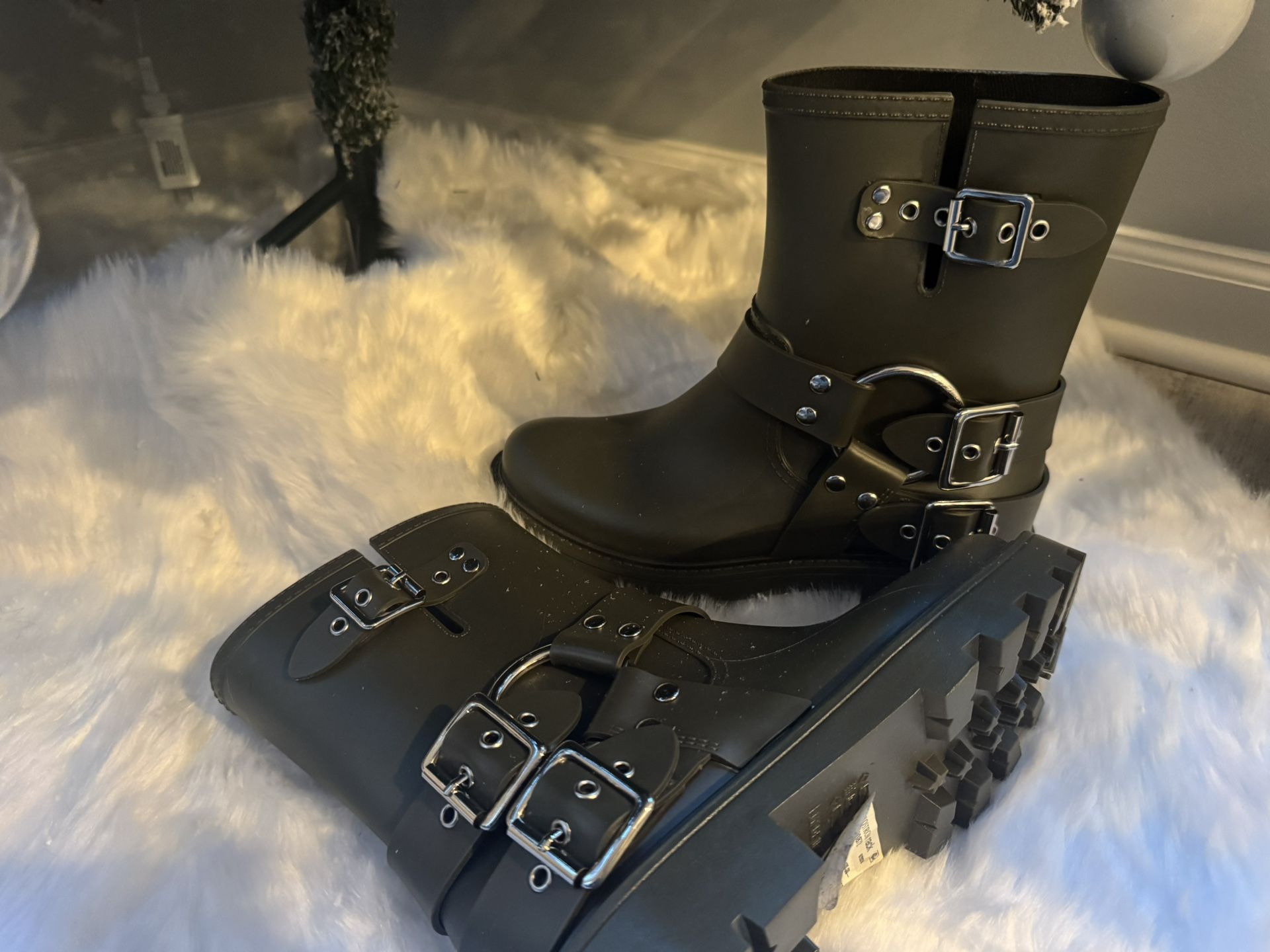 Jeffrey Campbell Rain Boots Size 9