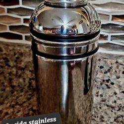ONEIDA STAINLESS STEEL BAR DRINK SHAKER