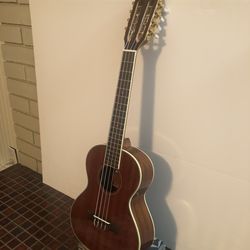Kala KA8 AE Tenor Ukulele - Mint