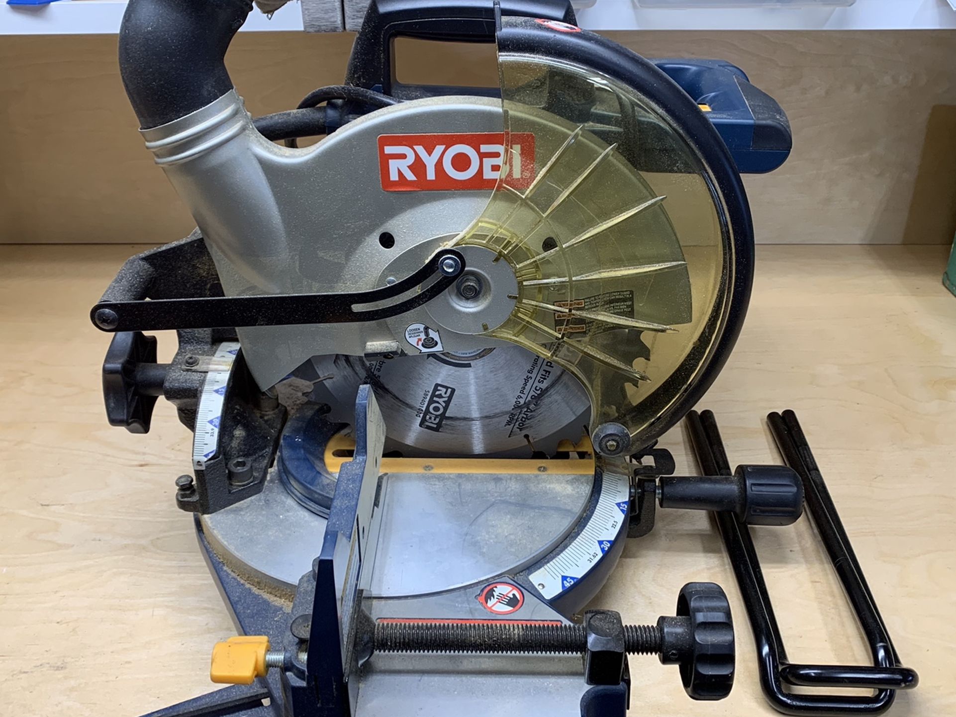 Ryobi 10” Compound Mitre Saw With Laser