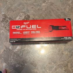 Milwaukee Oscillating Tool