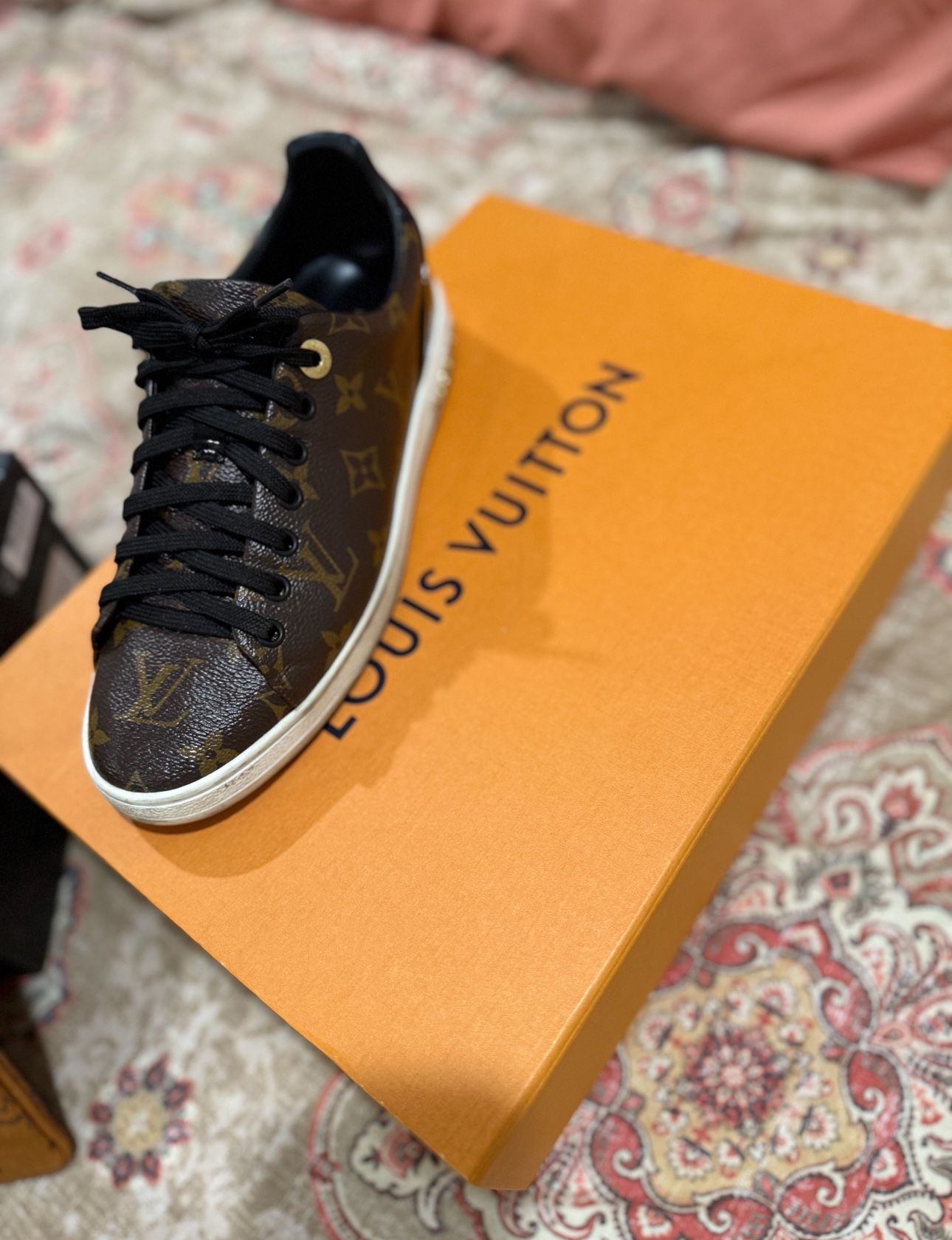 Frontrow Sneaker