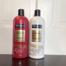 TRESemme Smooth 