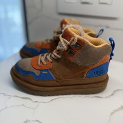 Uggs New Boys Size 13