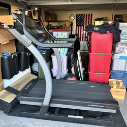 NordicTrack Treadmill Commercial X22i (92111- Near Fashion Valley Mall)