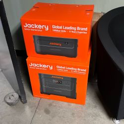 Jackery Solar Generator Set