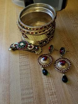 Indian jewellery