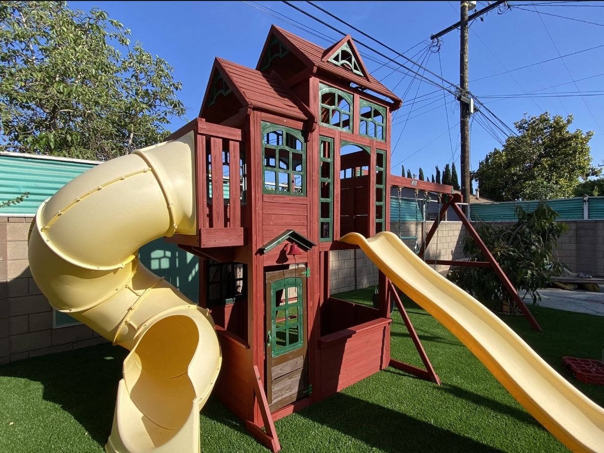 Playground Free Delivery And Installation
