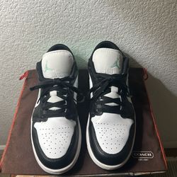 Air Jordan 1 Low ‘Green Glow’ 553558-131