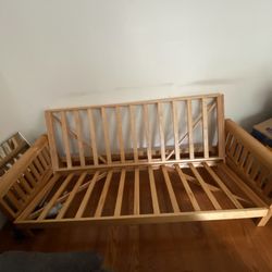 Free Futon 