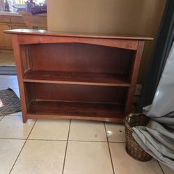 Mahogany bookcase 39"