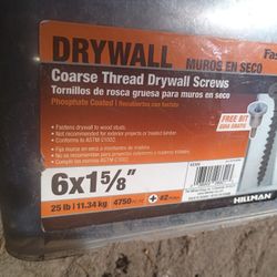New Box Of Hillman 6 X 1 5/8 Sheetrock Screws And 1 Mixed