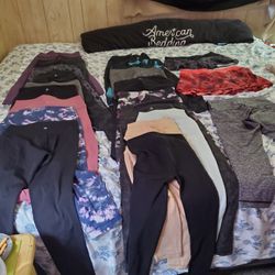 Lululemon  Bundle $10 A PIECE 100