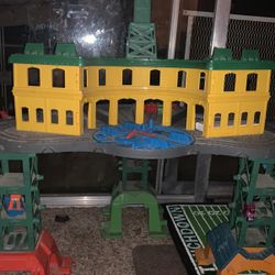 Thomas superstation