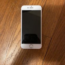 iPhone 7 32GB Needs A New Battery Other Than That It’s Perfect