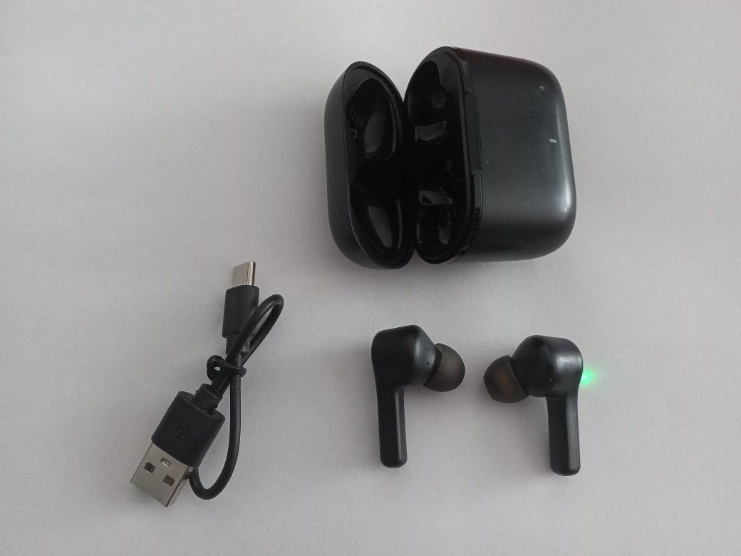 DONWELL BLACK COLORED BLUETOOTH EARBUDS