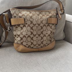 Vintage coach Soho Signature Canvas/leather Shoulder Bag