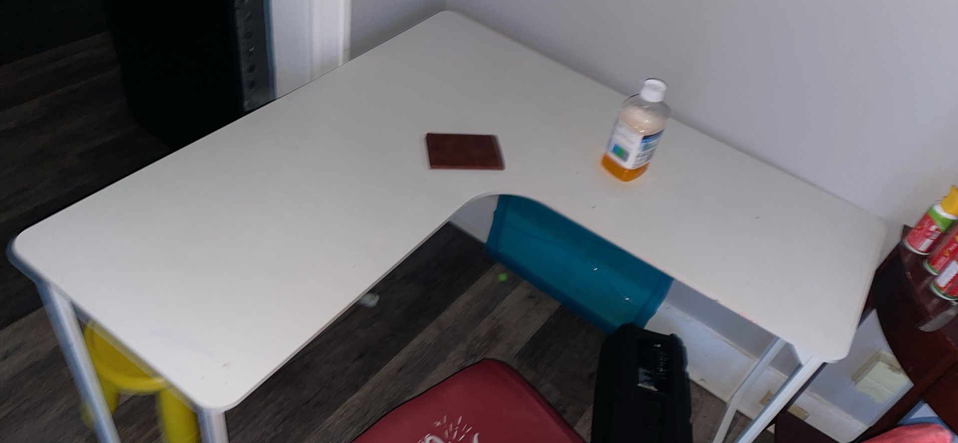 Nice Corner Table