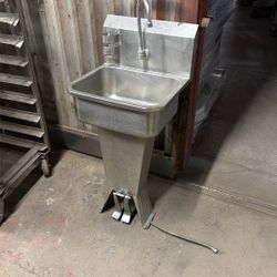 Commercial Hand Sink
