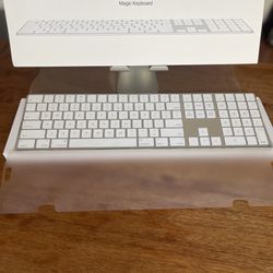 Wireless Apple Magic Keyboard With 10-key
