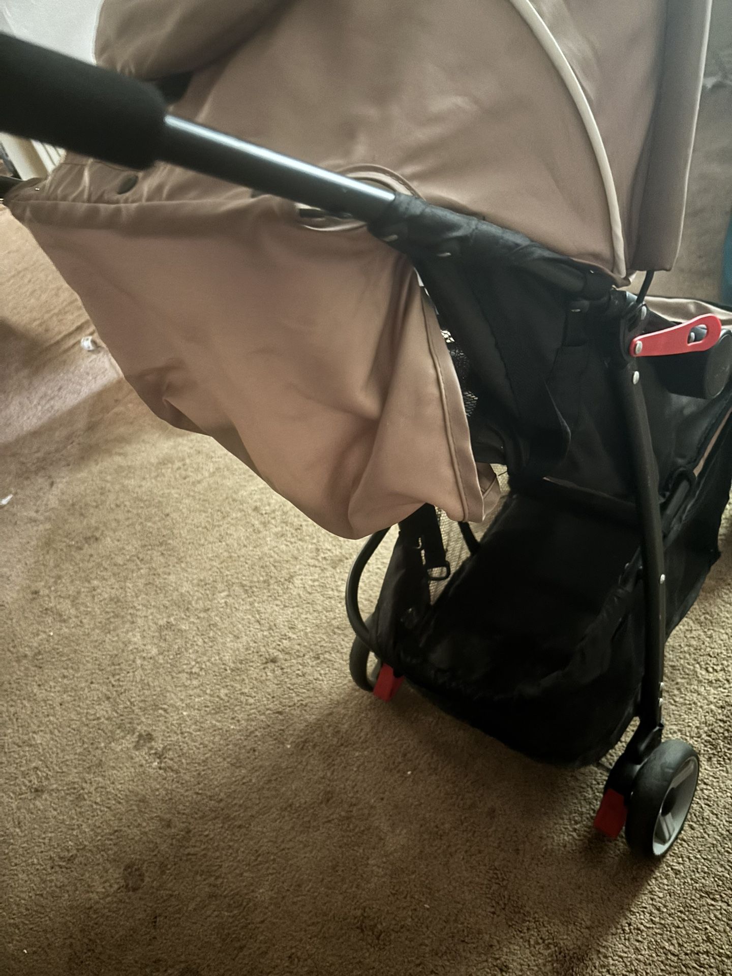 Baby Stroller (needs Cleaning)