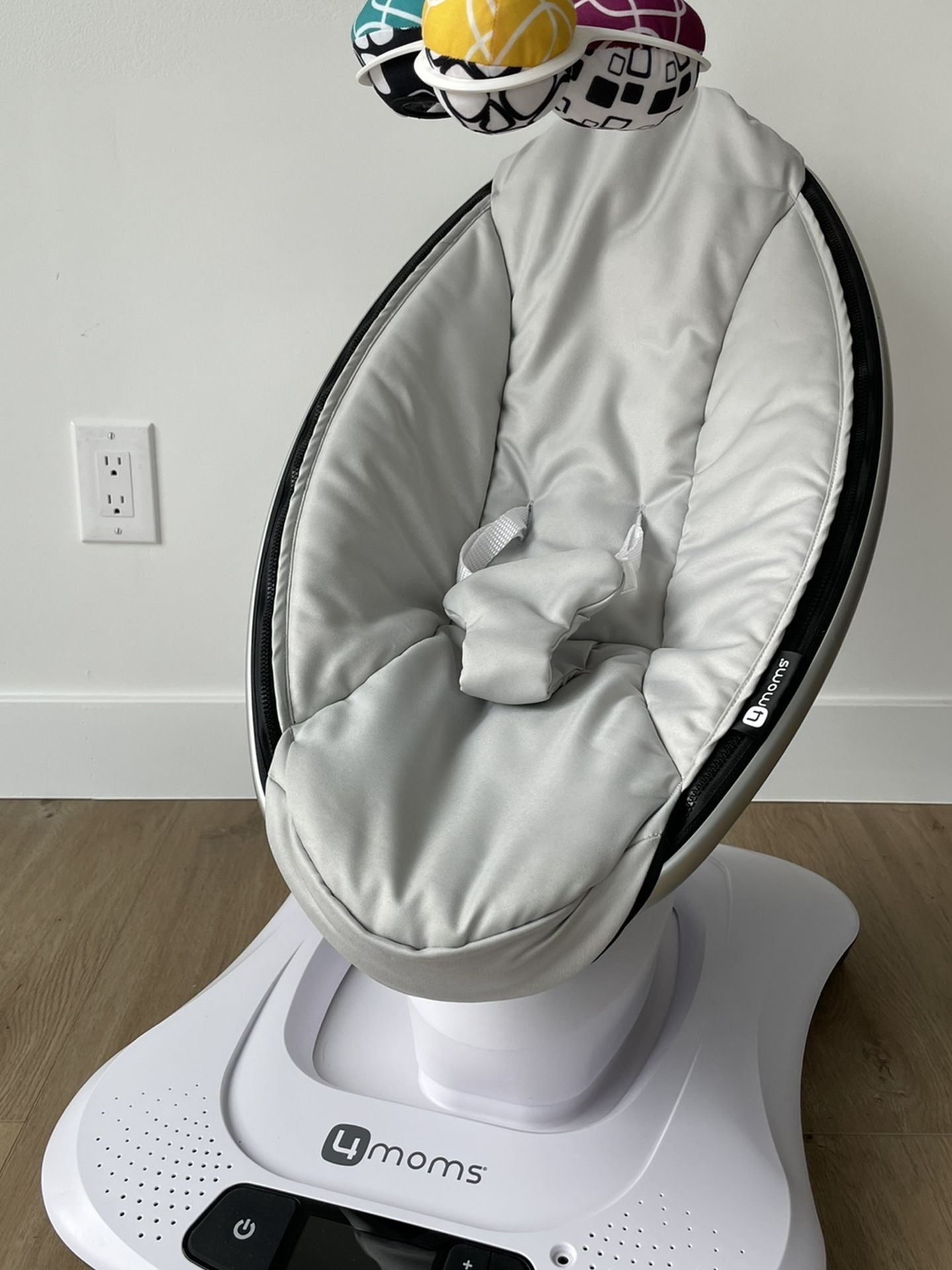 MamaRoo4 Infant Seat