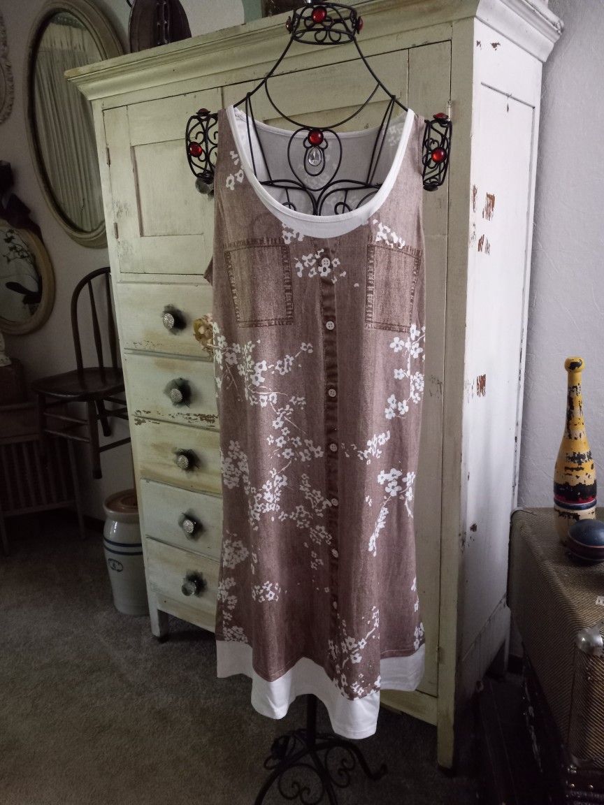 NEW Dress