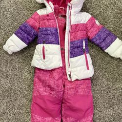 Girls Snow Outfit Size 4t