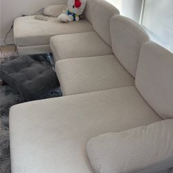 VINGLI 110" U-Shaped Sectional Couch (Beige)