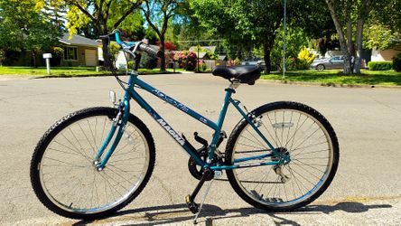 26" Majestic Adult 18 speed commuter Bike
