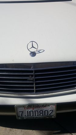 Mercedes parts 97 Mercedes Benz e 320 front Grill And Bumper. 