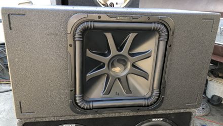 15 Inch Kicker L7 Subwoofer 2000 Watts Maximum Power With Ported Box 
