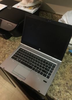 Hp 8460p 2.5ghz i5, 4gb,160gb, new charger, new battery!!! Cheap!
