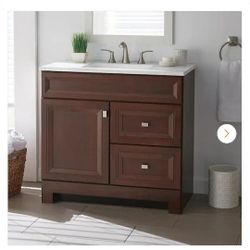 Sedgewood 36.5 in. W x 18.75 in. D x 34.375 in. H Single Sink Bath Vanity in Dark Cognac with Arctic Solid Surface Top