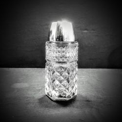 Vintage Anchor Hocking Crystal Wexford Diamond Pattern Clear Glass Salt or Pepper Pot