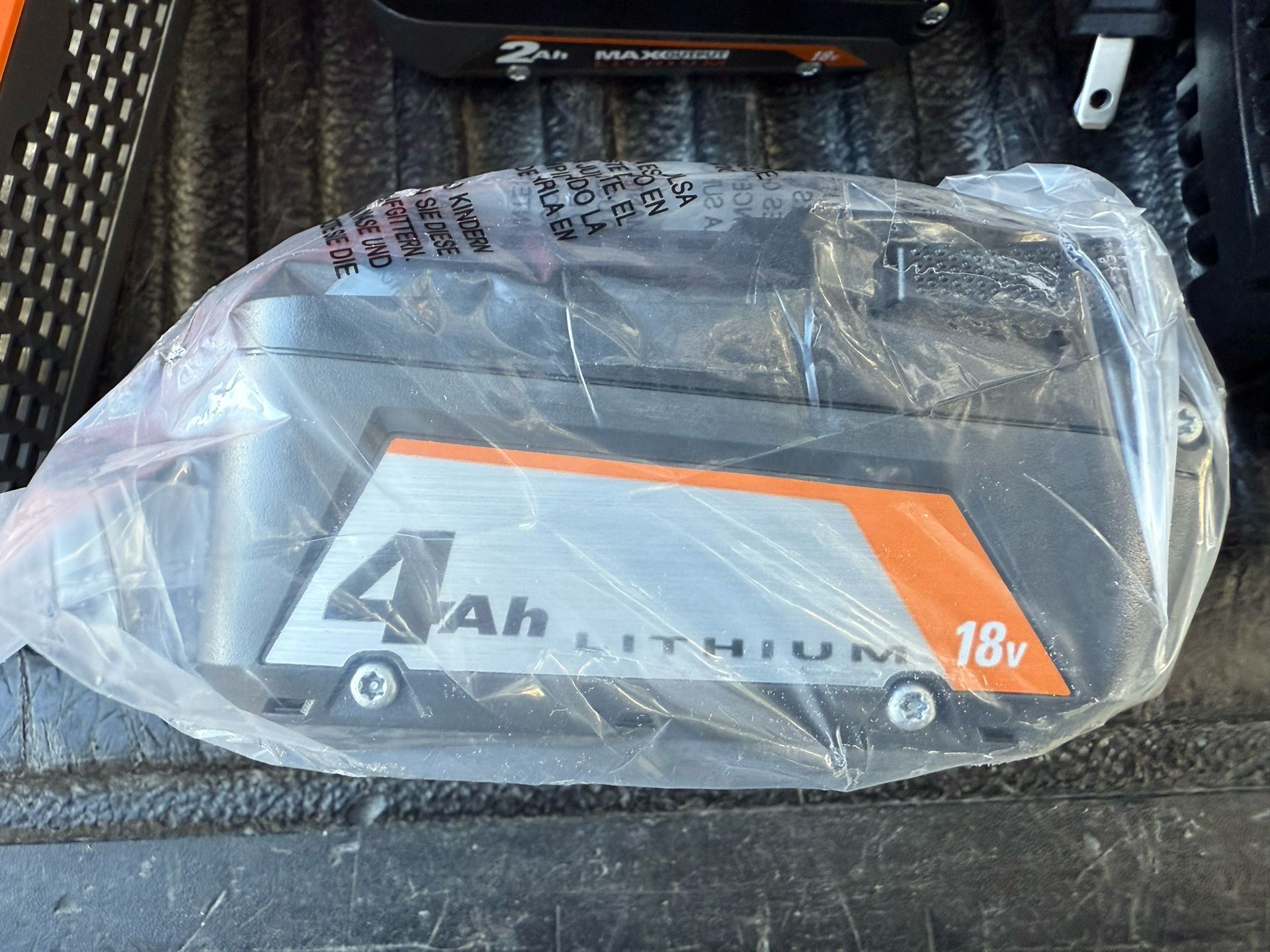 Brand New Ridgid 18 V 4 Amp Battery.