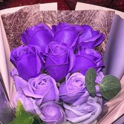 Rosas Artificiales 💜💜