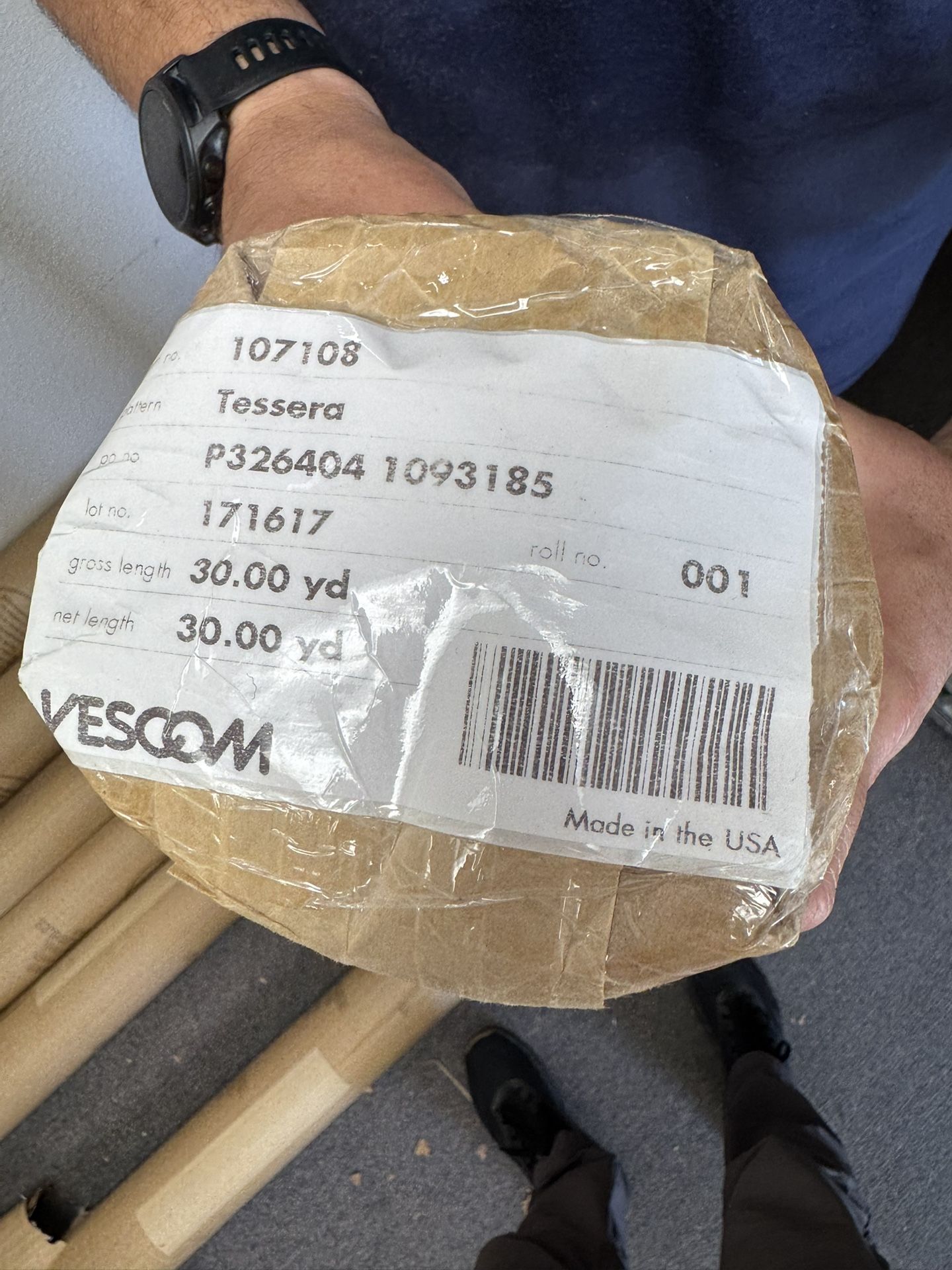 Vescom Wallcovering - Tessera - Free (1st Come)